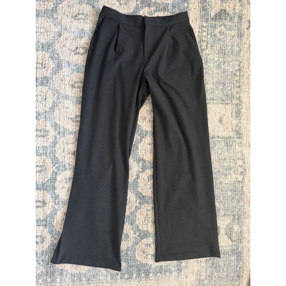 Vuori Elevation Trouser Medium Pristine Condition - image 1